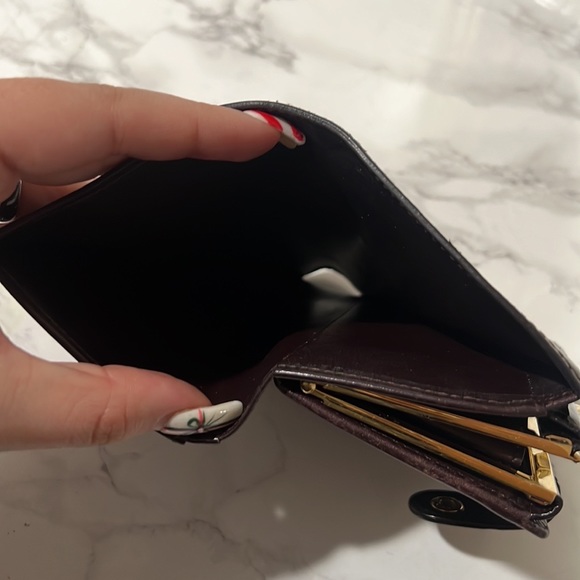 Louis Vuitton Vernis french Wallet - Picture 5 of 8